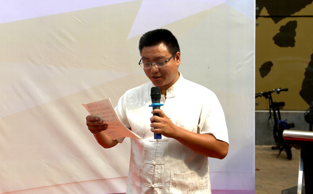 “红色记忆”剪纸展亮相星工坊·中国工业艺术馆