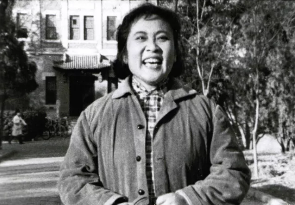 【寻人启事】鲁剧四十年，一路有你！ ——征集鲁剧老照片、影像、文字资料