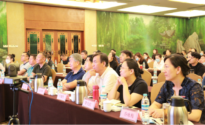 山影集团举办经营管理暨精品创作培训班