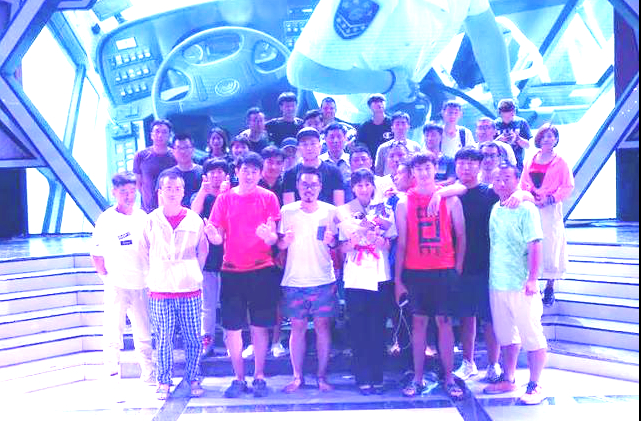 电影故事片《一路同行》顺利杀青！