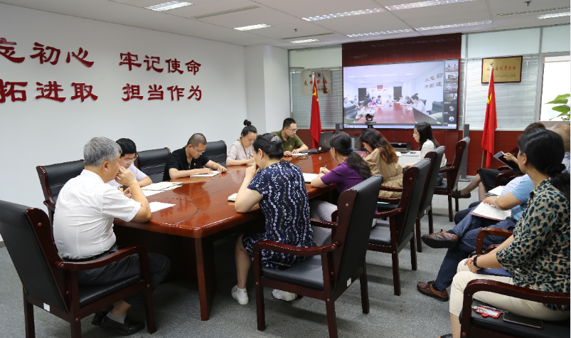 集团党委书记晋亮讲专题党课 深刻阐释习总书记“七一”重要讲话精神