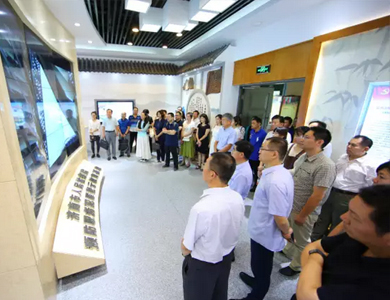 反腐倡廉，警钟长鸣! 山影组织参观警示教育基地