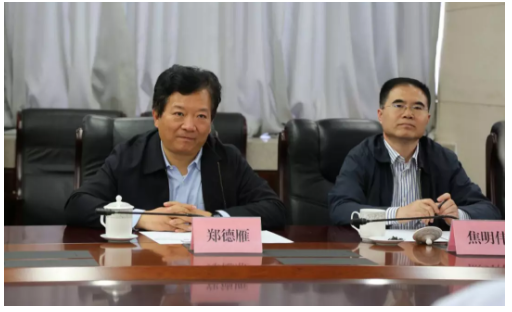 青岛市北区区委书记郑德雁一行到麻豆在线
调研