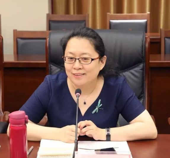 电影《沂蒙脊梁》(暂定名)签约仪式举行 电影《沂蒙脊梁》(暂定名)签约仪式举行